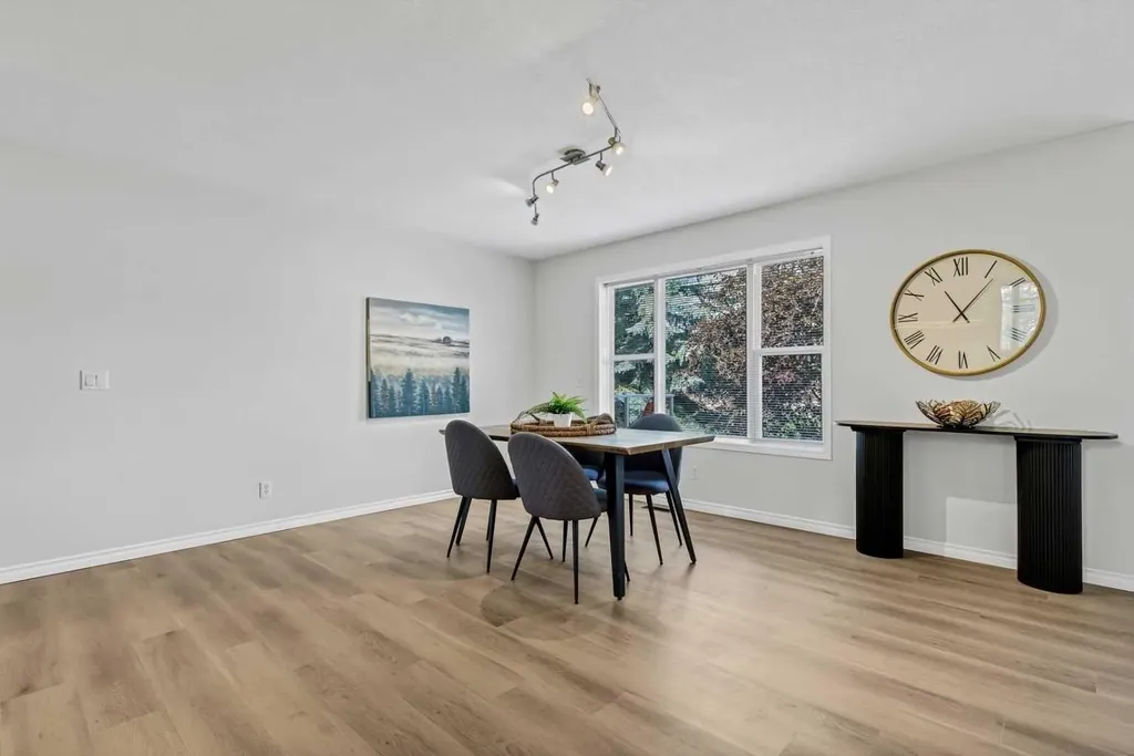 155 Prominence Heights SW Calgary AB T3H 2Z6