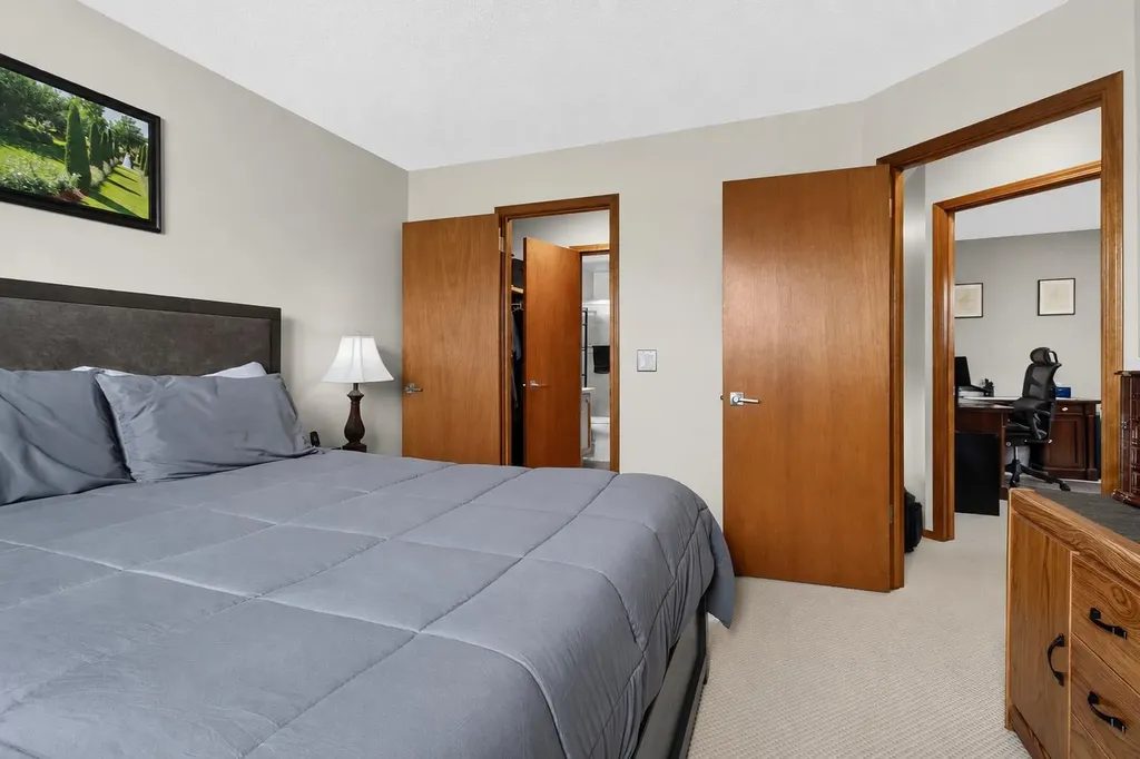 8 Erin Meadow Way SE Calgary AB T2B 3A2