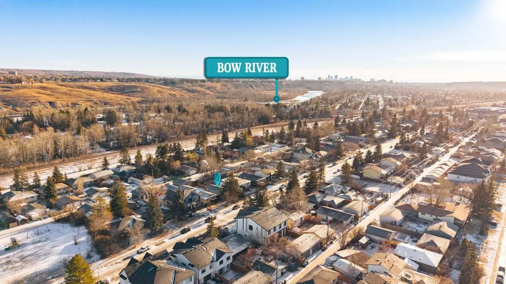 4608 70 Street NW Calgary AB T3B 2K6