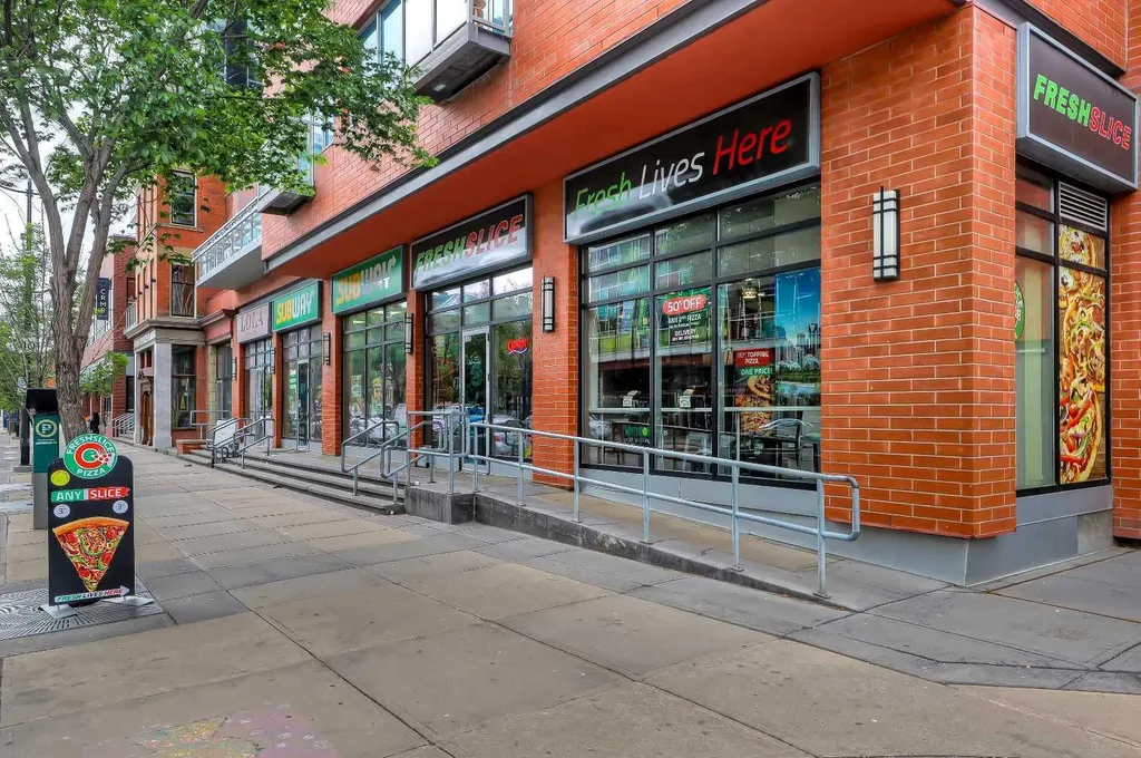 135 13 Avenue SW Calgary AB T2R 0W8