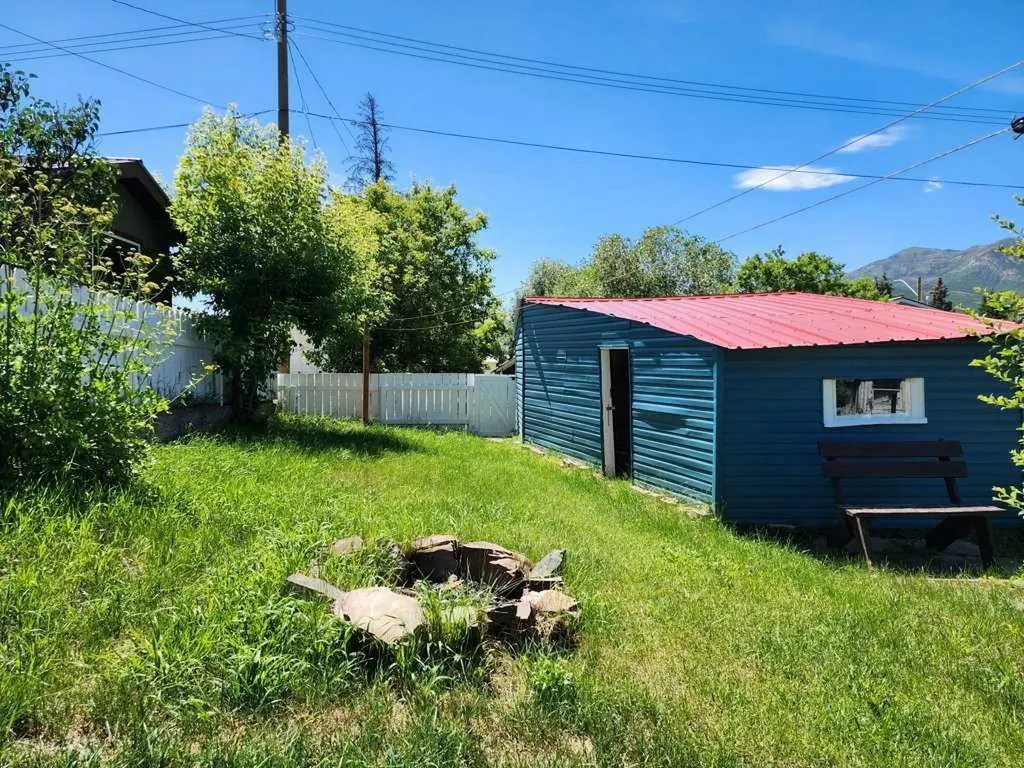 2229 210 Street Bellevue AB T0K 0C0
