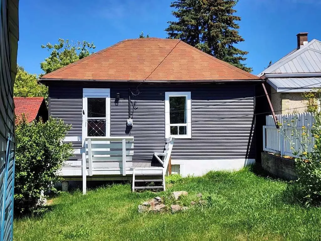 2229 210 Street Bellevue AB T0K 0C0