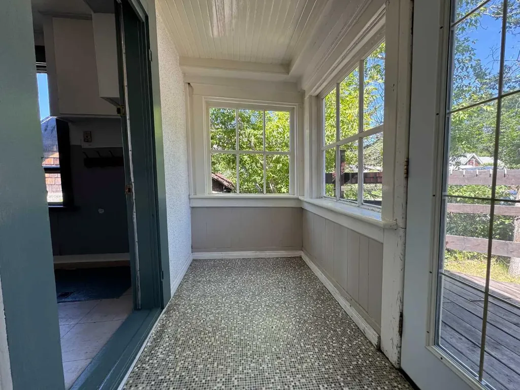 2229 210 Street Bellevue AB T0K 0C0