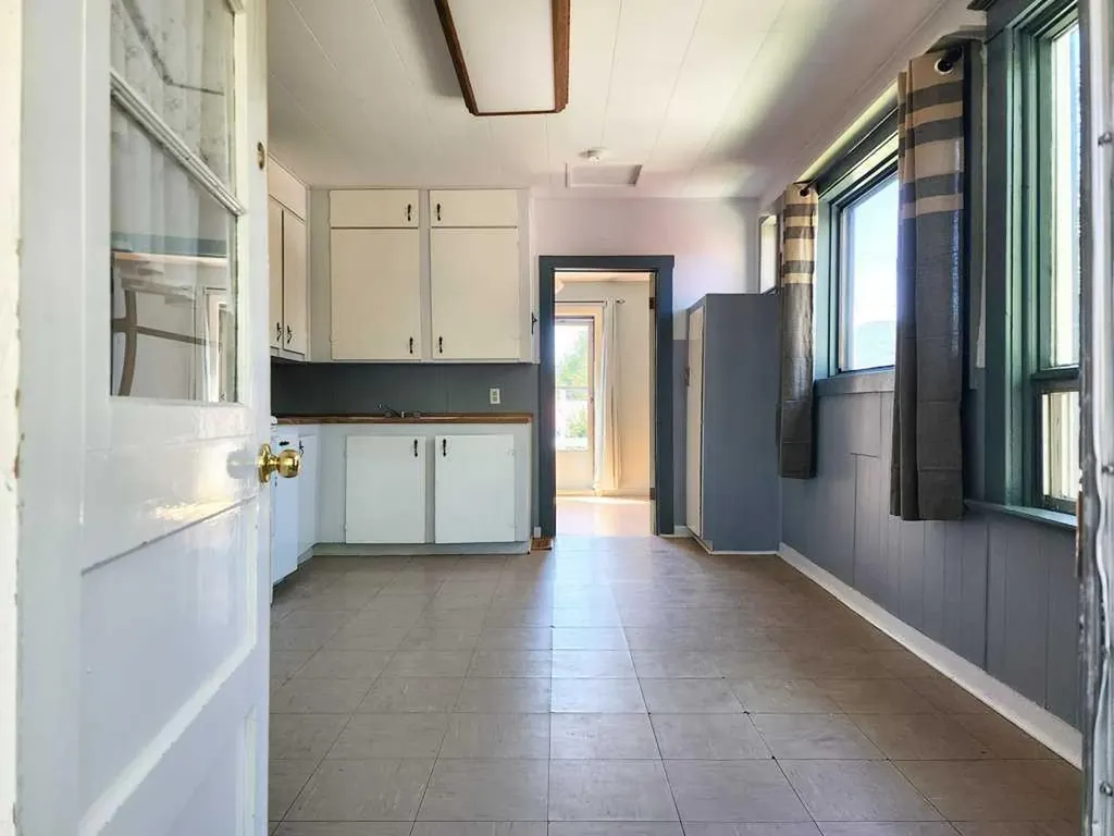 2229 210 Street Bellevue AB T0K 0C0