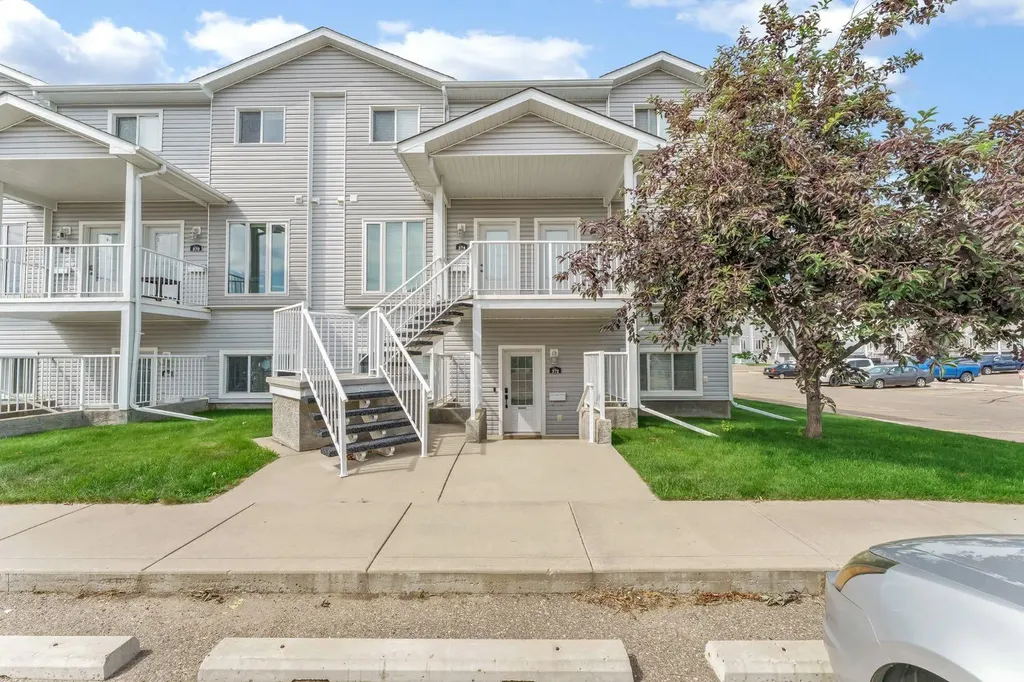 372 Northlands Pointe NE Medicine Hat AB T1C0C4