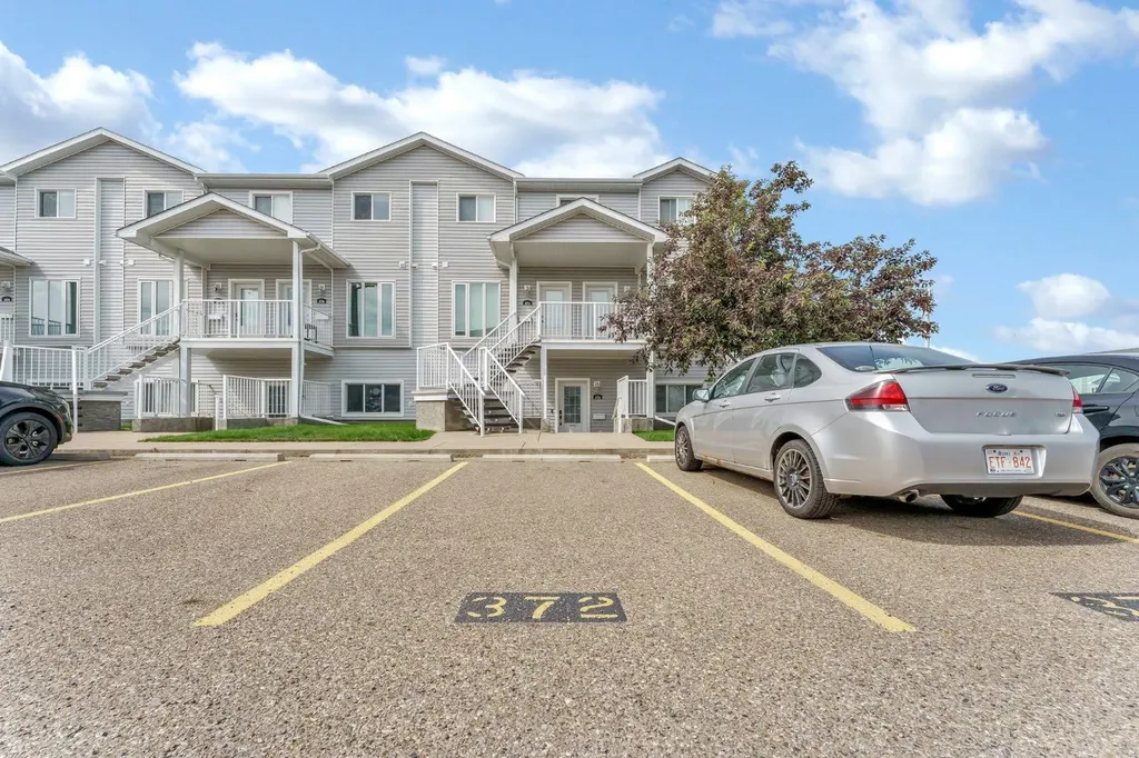 372 Northlands Pointe NE Medicine Hat AB T1C0C4