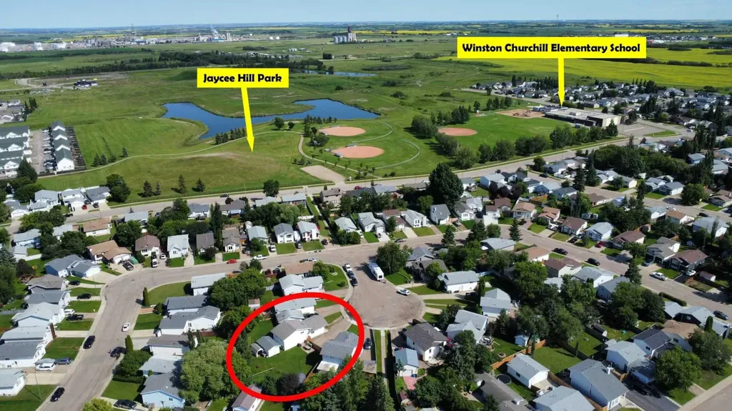 4508 30a Street Close Lloydminster SK S9V 1X7