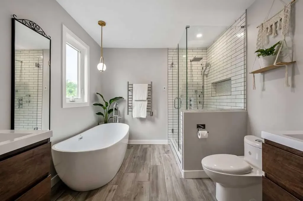 625 13 Avenue NE Calgary AB T2E 1C7