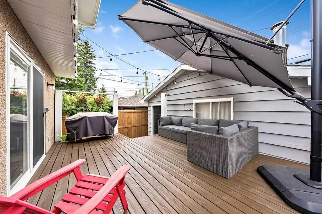 625 13 Avenue NE Calgary AB T2E 1C7