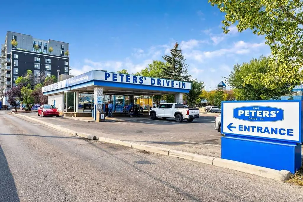 625 13 Avenue NE Calgary AB T2E 1C7