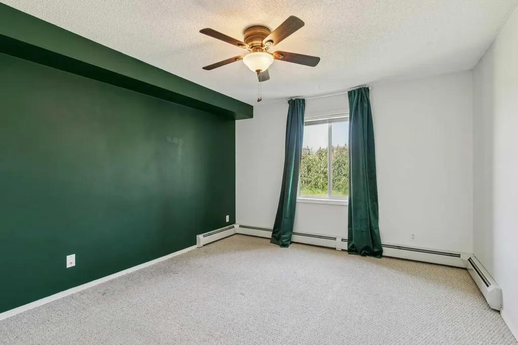 1000 Citadel Meadow Point NW Calgary AB T3G 5N5