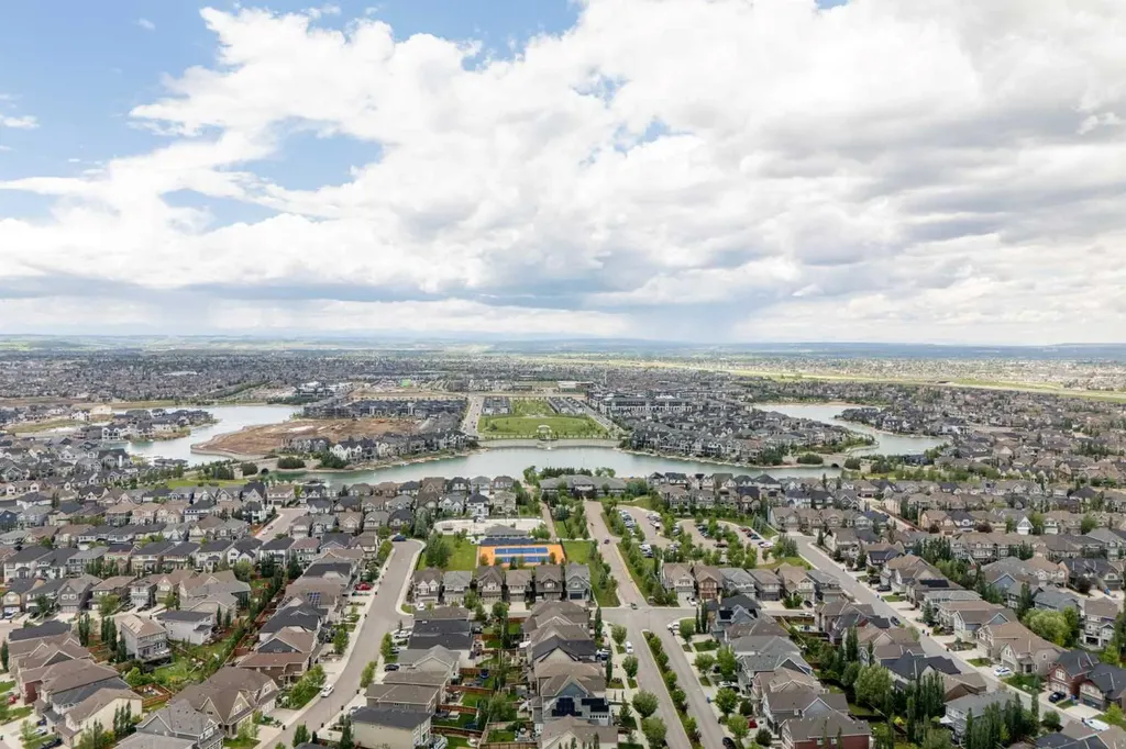 1750 Rangeview Drive SE Calgary AB T3S 0X3