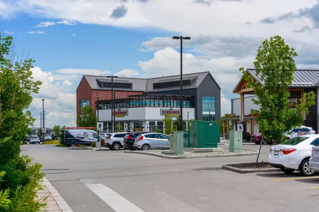 1750 Rangeview Drive SE Calgary AB T3S 0X3