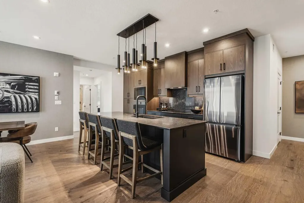 55 Lucas Way NW Calgary AB T3P 2C7