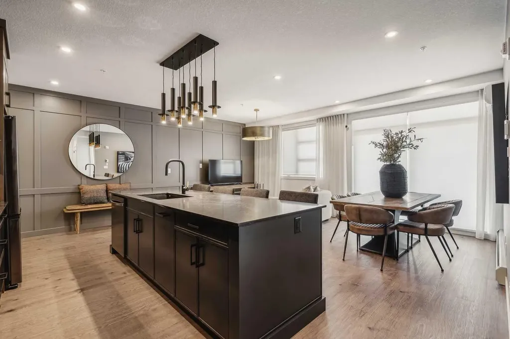 55 Lucas Way NW Calgary AB T3P 2C7