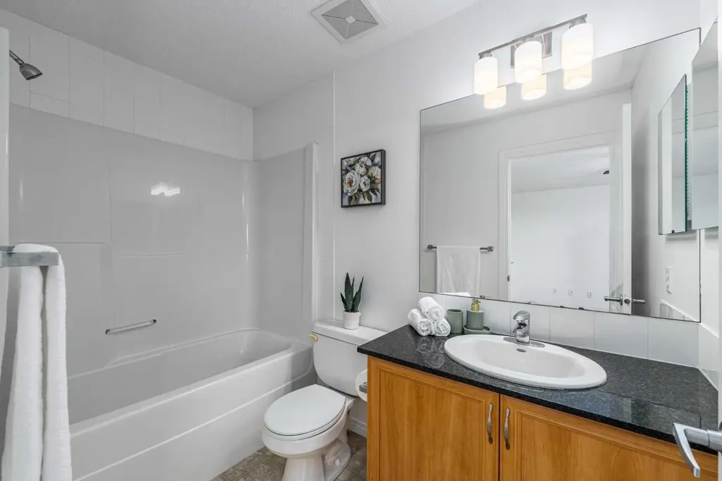 15 Panora Square NW Calgary AB T3K 0R8