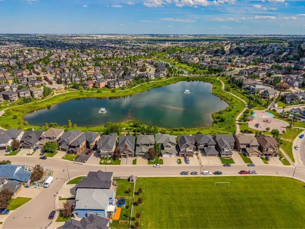 15 Panora Square NW Calgary AB T3K 0R8