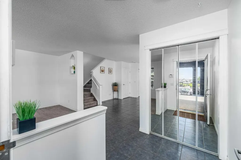 15 Panora Square NW Calgary AB T3K 0R8