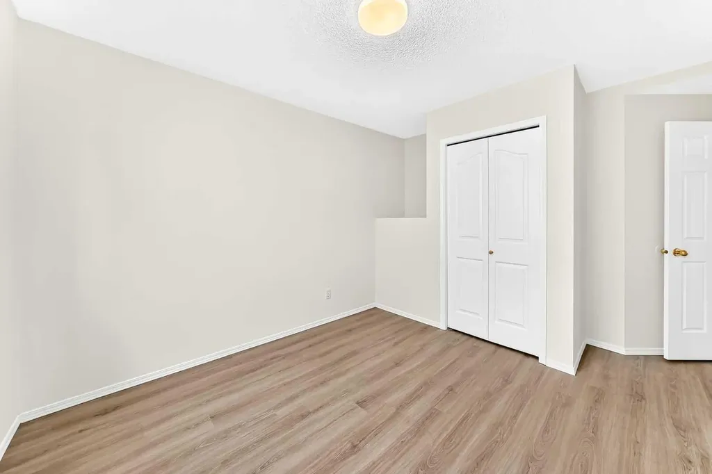 152 Harvest Park Terrace NE Calgary AB T3K 5W1