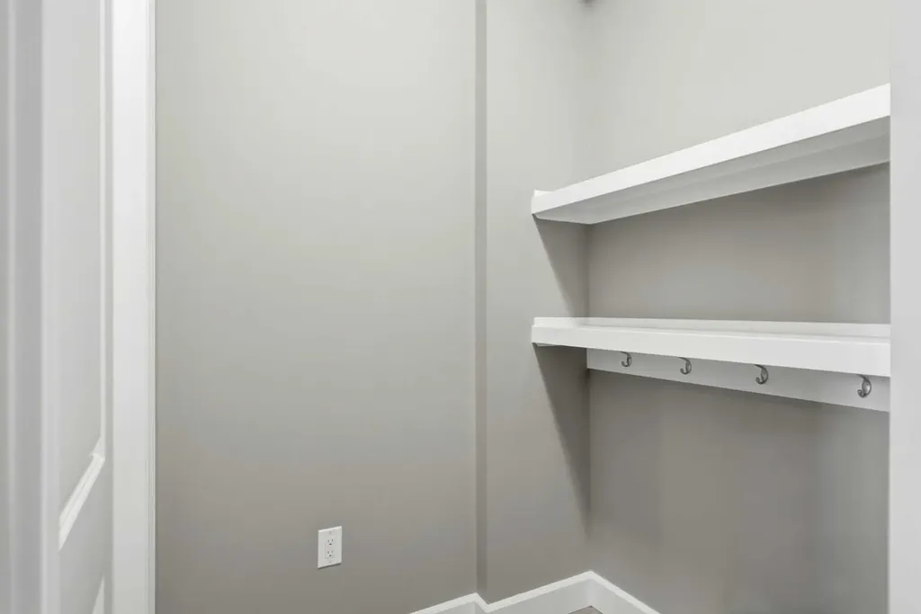 733 Windrow Manor SW Airdrie AB T4B 5H6