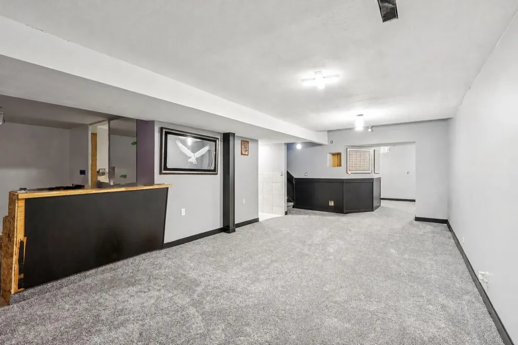 4819 Rundlewood Drive NE Calgary AB T1Y 1B2