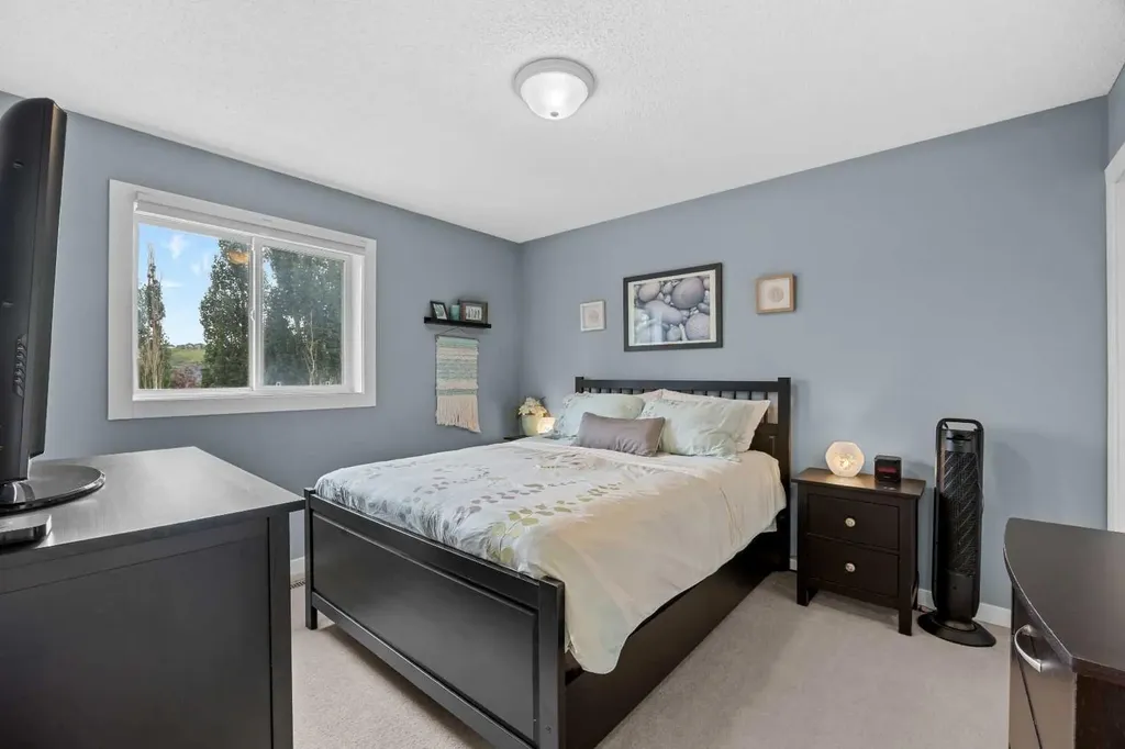 109 Hidden Valley Grove NW Calgary AB T3A 5W8