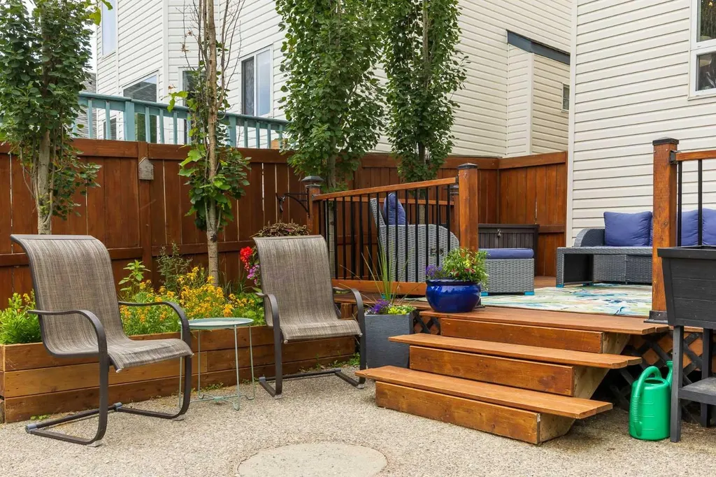 109 Hidden Valley Grove NW Calgary AB T3A 5W8