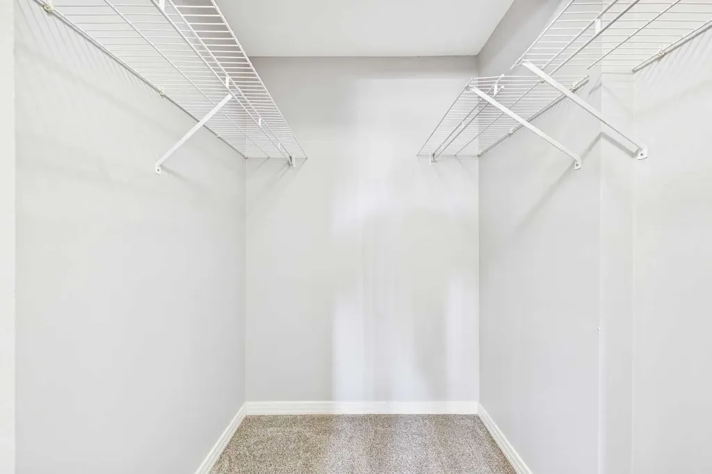 13045 6 Street SW Calgary AB T2W 5H1