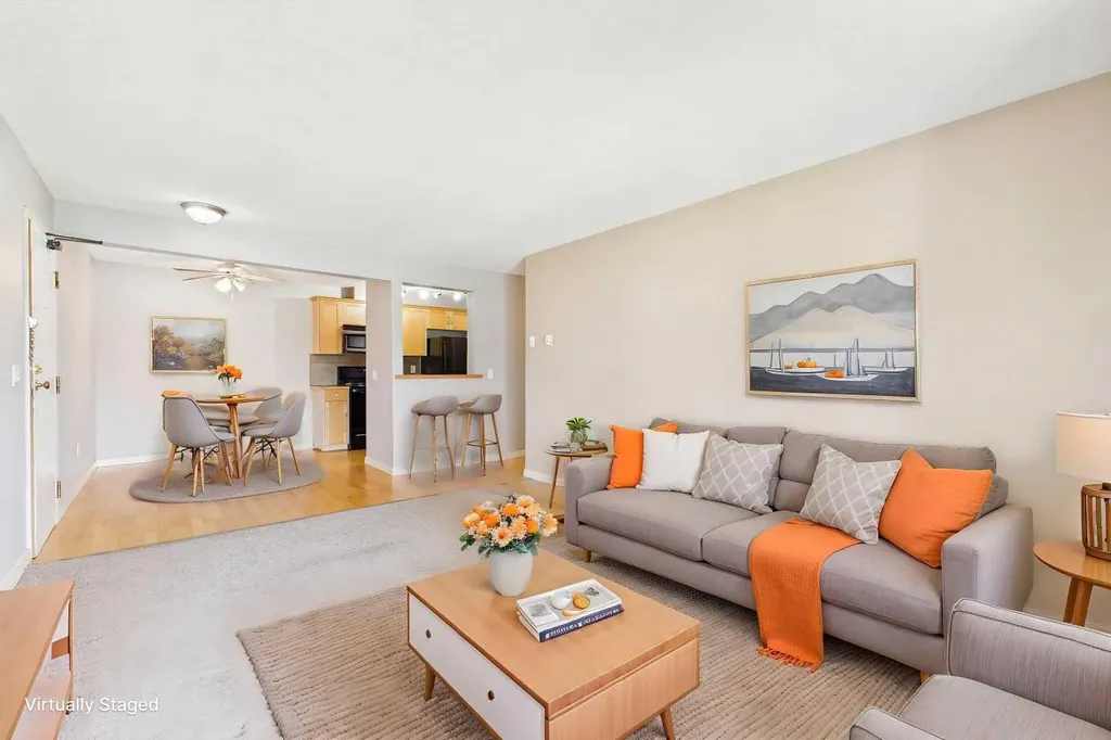 13045 6 Street SW Calgary AB T2W 5H1