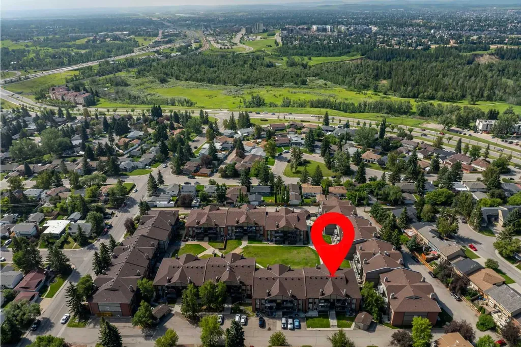 13045 6 Street SW Calgary AB T2W 5H1