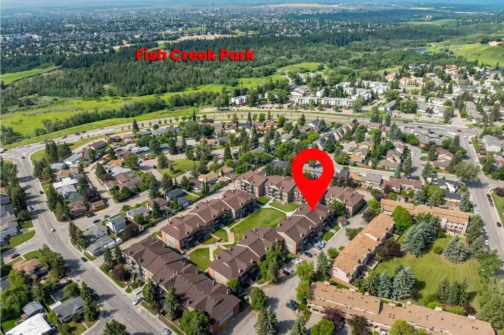 13045 6 Street SW Calgary AB T2W 5H1