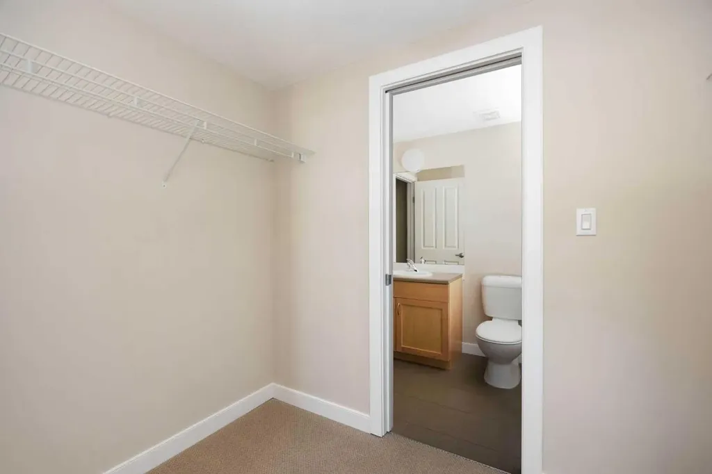 100 Denholm Gate Fort Mcmurray AB T9H 0B2
