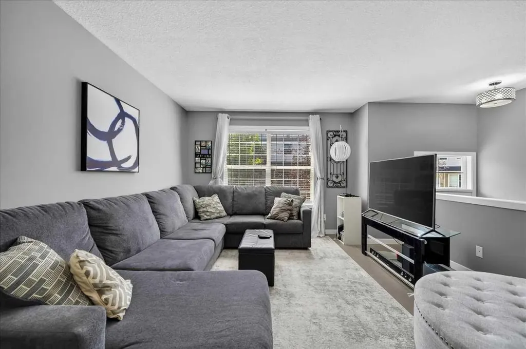 113 Tuscany Springs Gardens NW Calgary AB T3L 2R4