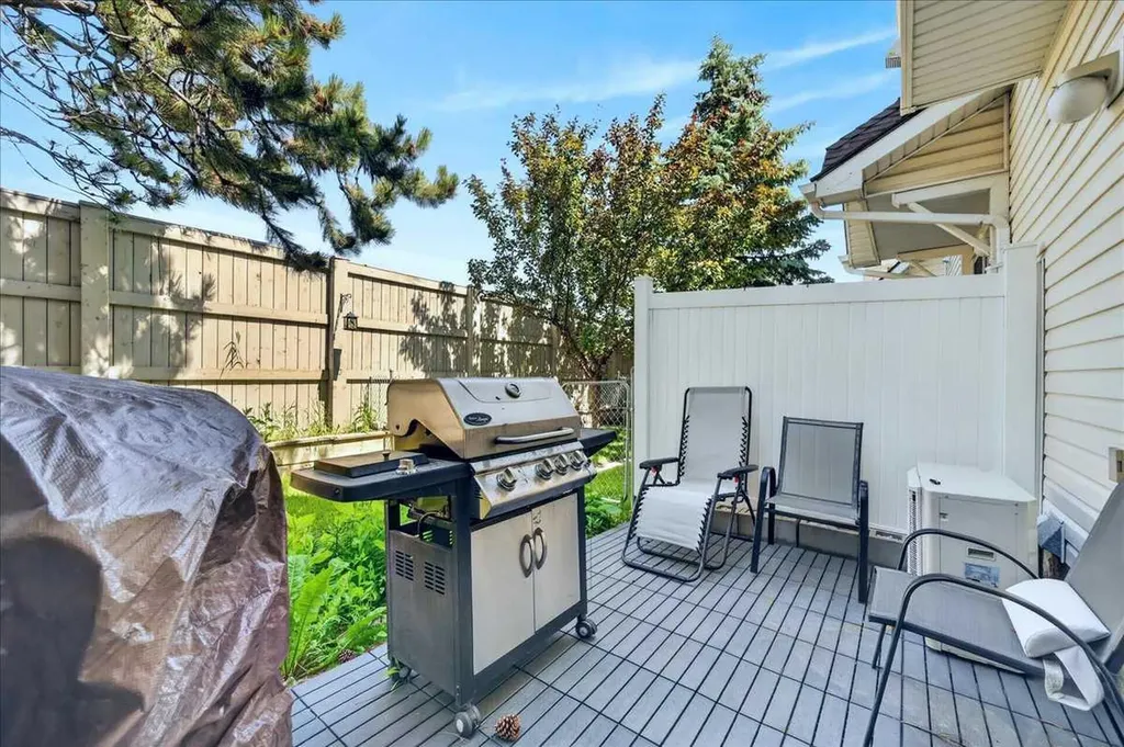 113 Tuscany Springs Gardens NW Calgary AB T3L 2R4