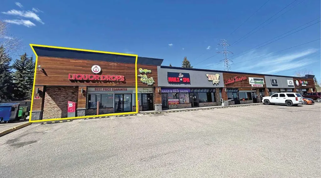 5555 Strathcona Hill Calgary AB T3H 1S2