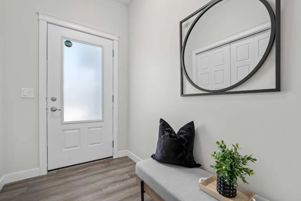 69 Carringvue Park NW Calgary AB T3P 1L1