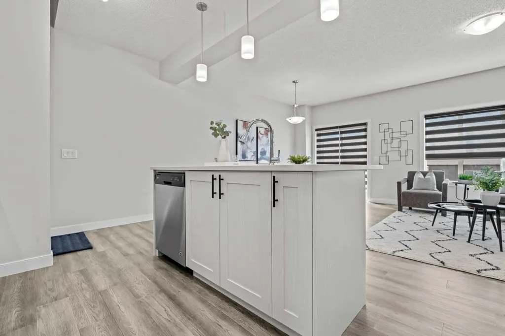 69 Carringvue Park NW Calgary AB T3P 1L1