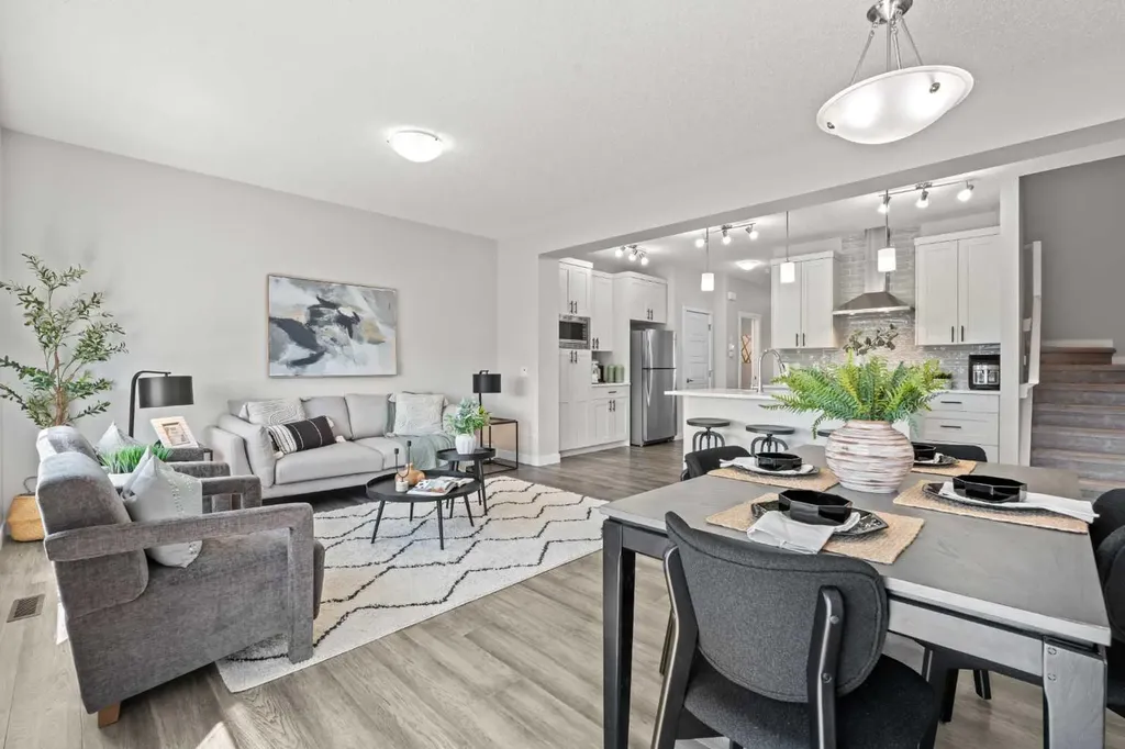 69 Carringvue Park NW Calgary AB T3P 1L1