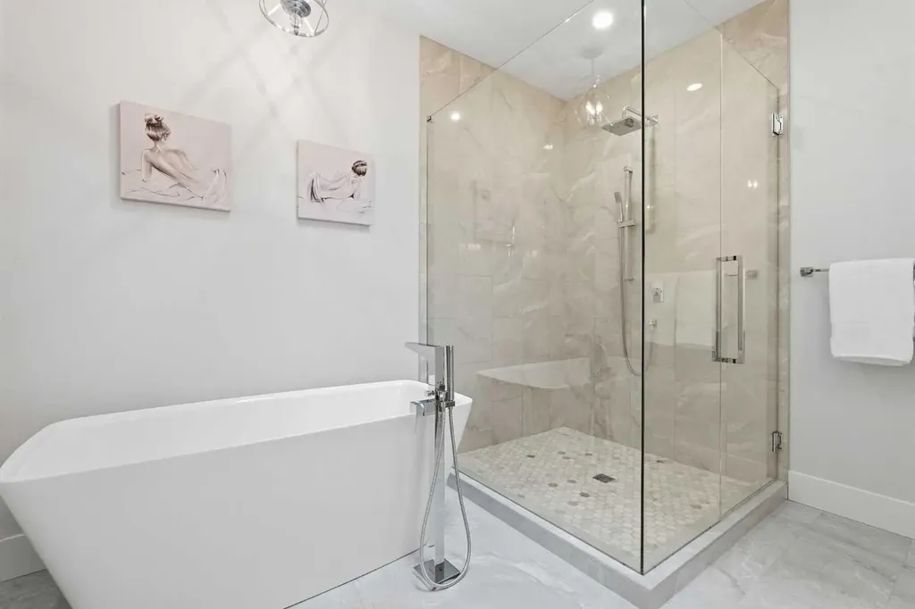 3138 44 Street SW Calgary AB T3E 3R6
