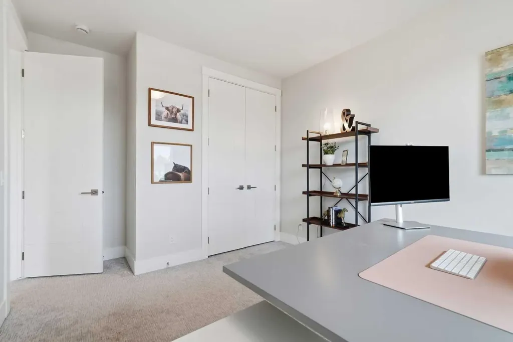 3138 44 Street SW Calgary AB T3E 3R6
