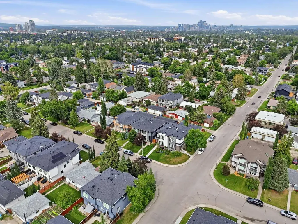 3138 44 Street SW Calgary AB T3E 3R6