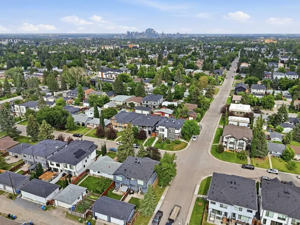 3138 44 Street SW Calgary AB T3E 3R6