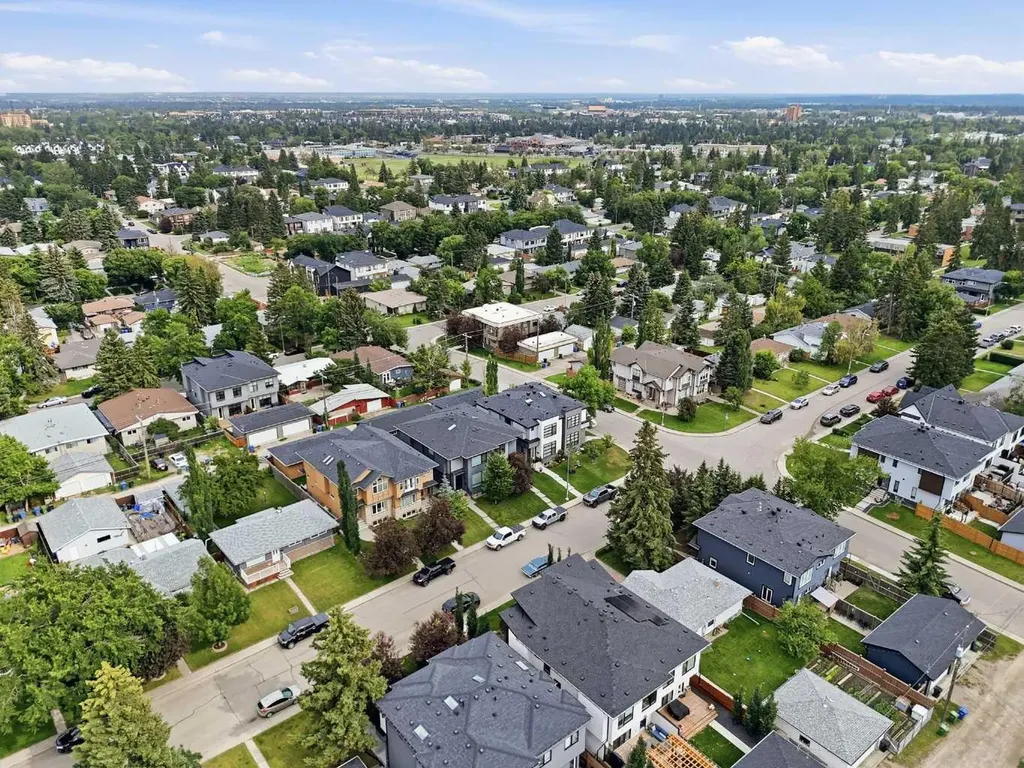 3138 44 Street SW Calgary AB T3E 3R6