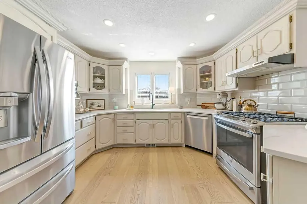 605 22 Street Wainwright AB T9W 1J1