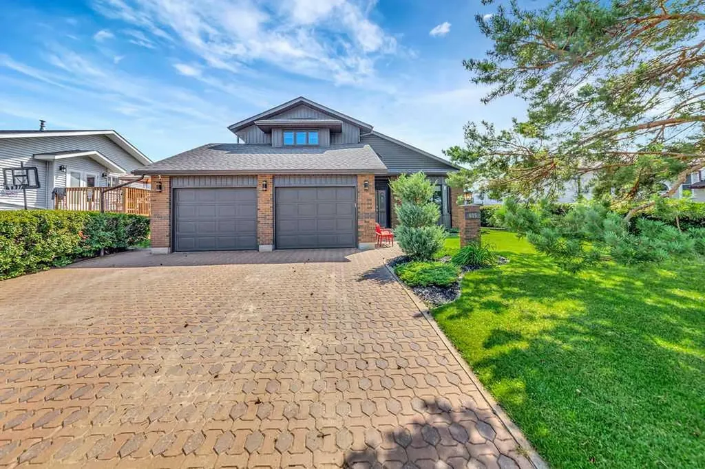 605 22 Street Wainwright AB T9W 1J1