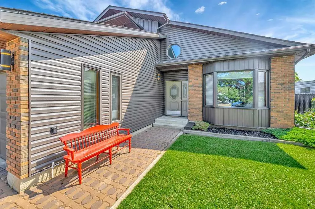 605 22 Street Wainwright AB T9W 1J1