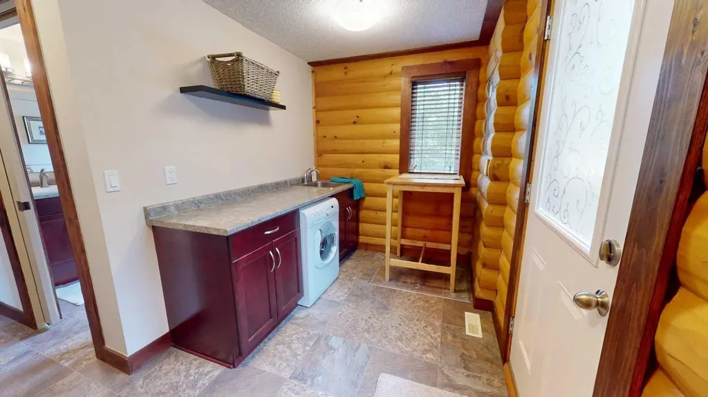 433042 Range Road 221 Rural Ponoka County AB T0B 0H0