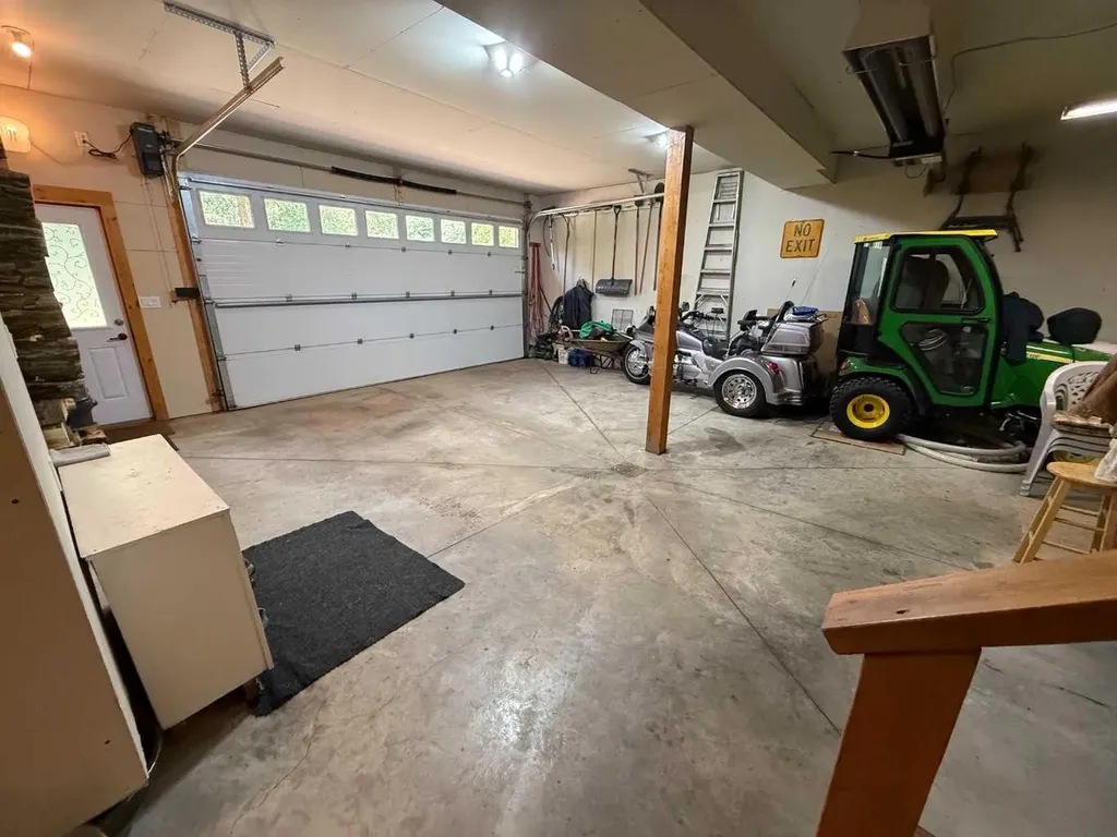 433042 Range Road 221 Rural Ponoka County AB T0B 0H0
