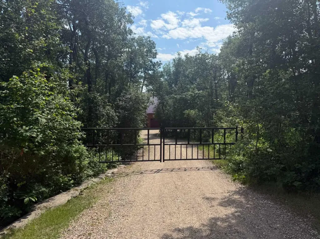 433042 Range Road 221 Rural Ponoka County AB T0B 0H0