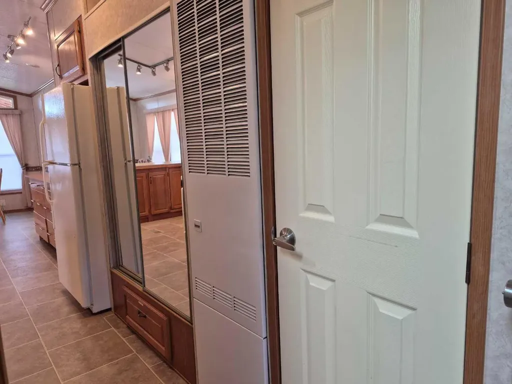 30 Mount Vista Drive Cardston AB T0K 1E0